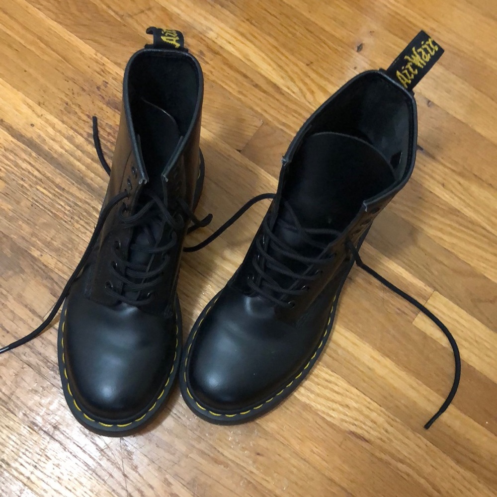 Dr. Martens 1460s Smooth Boots